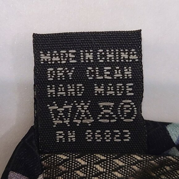 Croft & Barrow 100% Silk Geometric Tie – Blue, Navy, Gray & Black Checkered - Picture 7 of 8